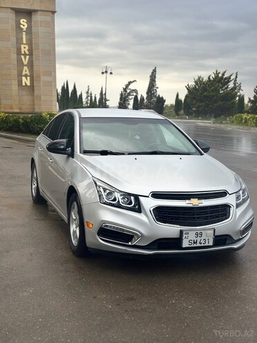 Chevrolet Cruze-1