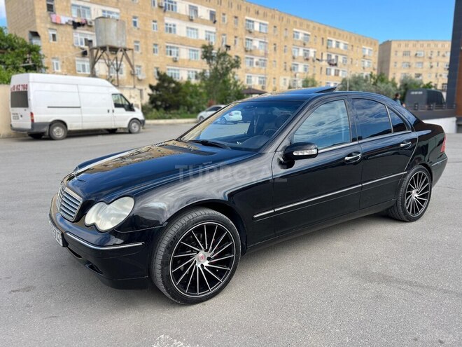 Mercedes C 240-12