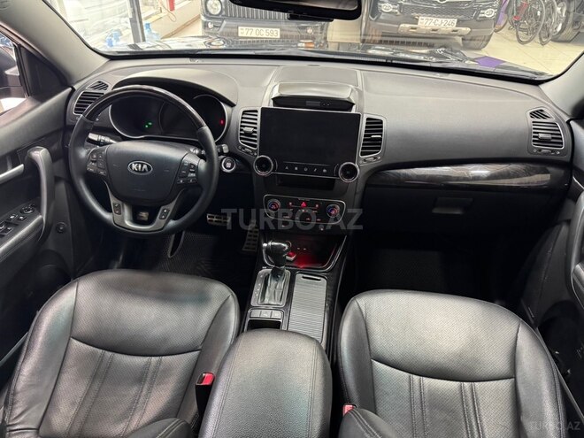 Kia Sorento-6