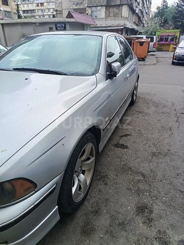 BMW 523-16