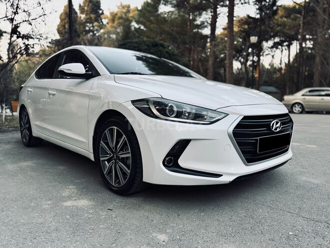 Hyundai Avante-3