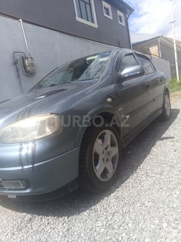 Opel Astra-2