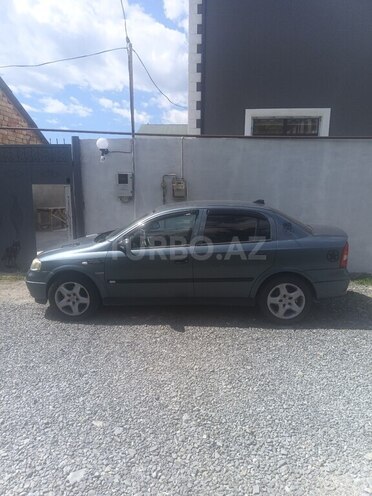 Opel Astra-12