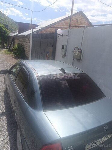 Opel Astra-13
