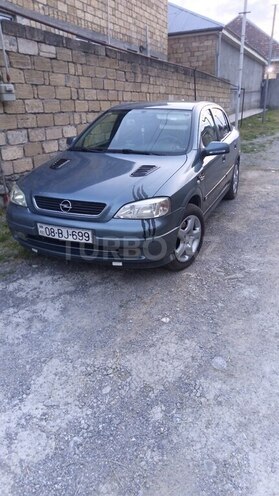 Opel Astra-1