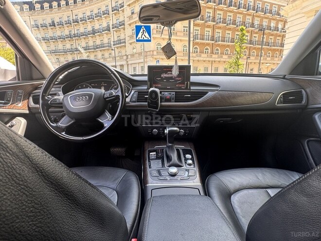 Audi A6-5