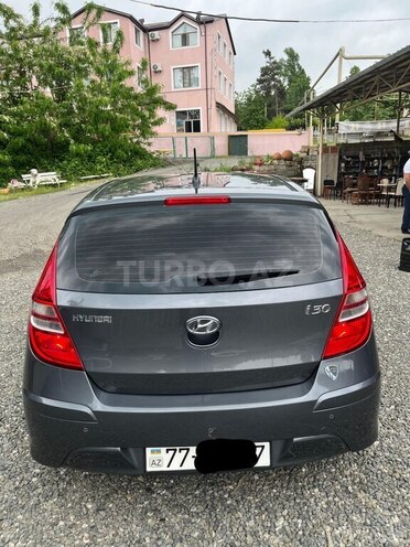 Hyundai i30-7