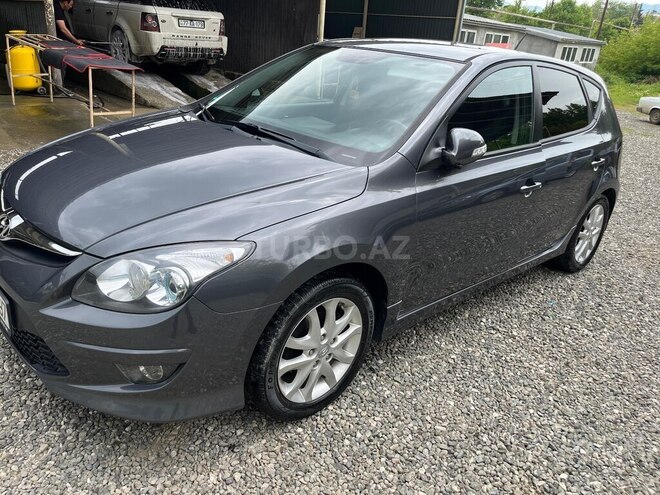 Hyundai i30-19