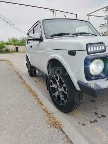 LADA (VAZ) Niva-9