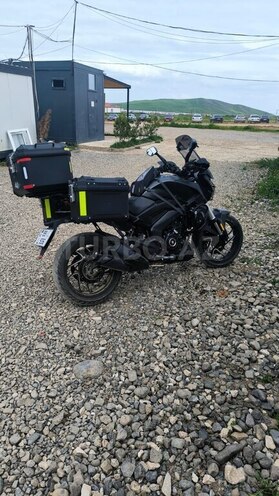 Bajaj Dominar 400-1