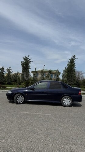 Opel Vectra-3
