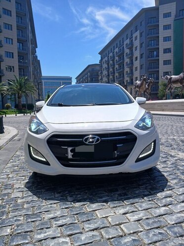 Hyundai i30 2015, 308,000 km - 1.6 l - Bakı