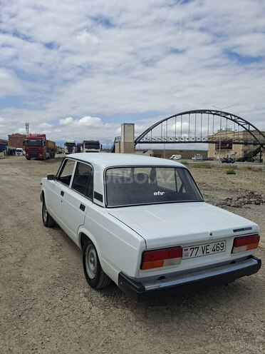 LADA (VAZ) 2107-5