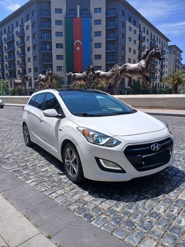 Hyundai i30 2015, 308,000 km - 1.6 l - Bakı