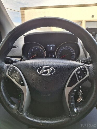 Hyundai i30 2015, 308,000 km - 1.6 l - Bakı