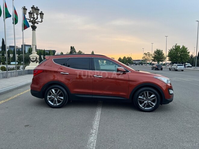 Hyundai Santa Fe-5