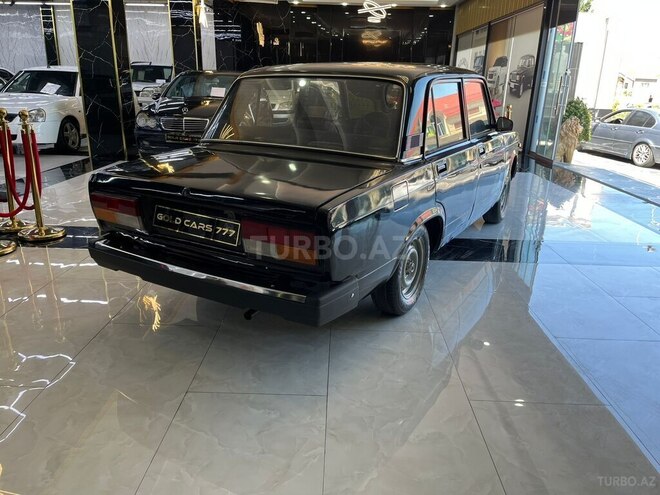 LADA (VAZ) 2107-11