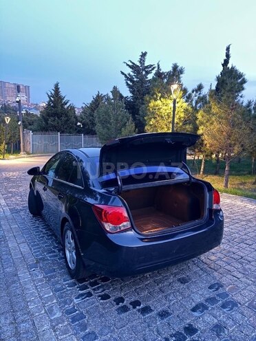 Chevrolet Cruze-9
