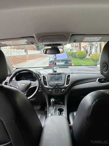 Chevrolet Equinox-4