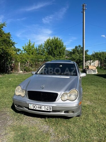 Mercedes C 240-1