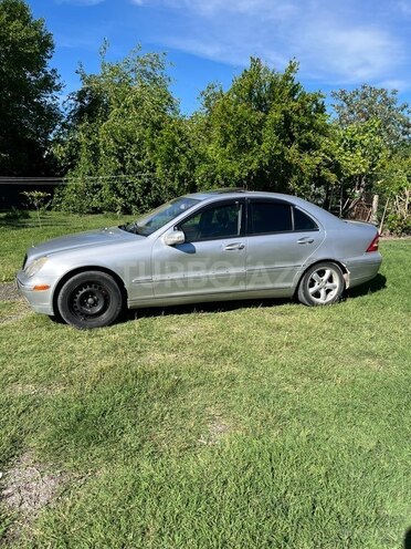 Mercedes C 240-4