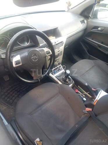 Opel Astra-7