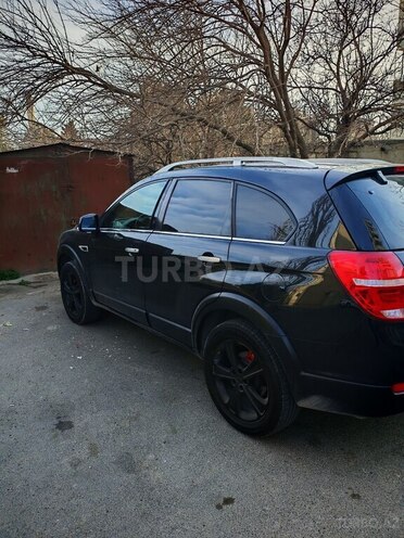 Chevrolet Captiva-12