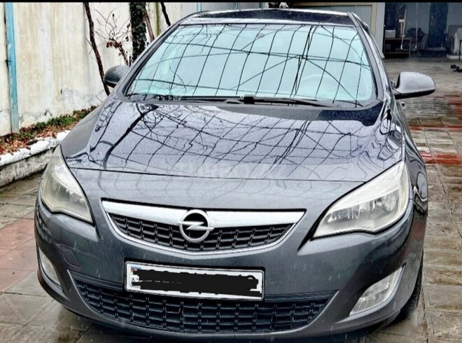 Opel Astra-1
