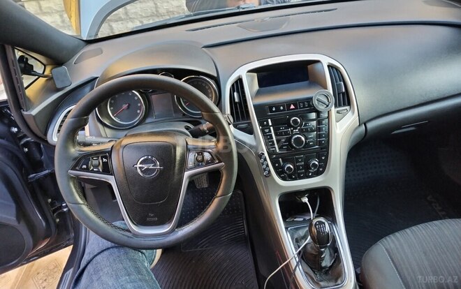 Opel Astra-9