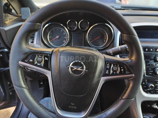 Opel Astra-10