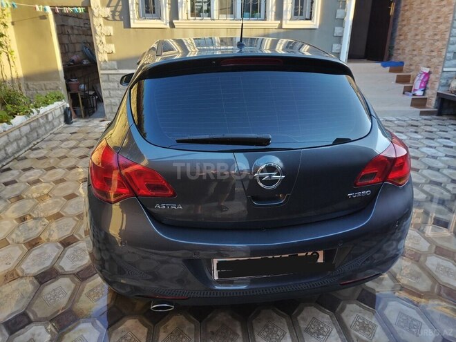 Opel Astra-14