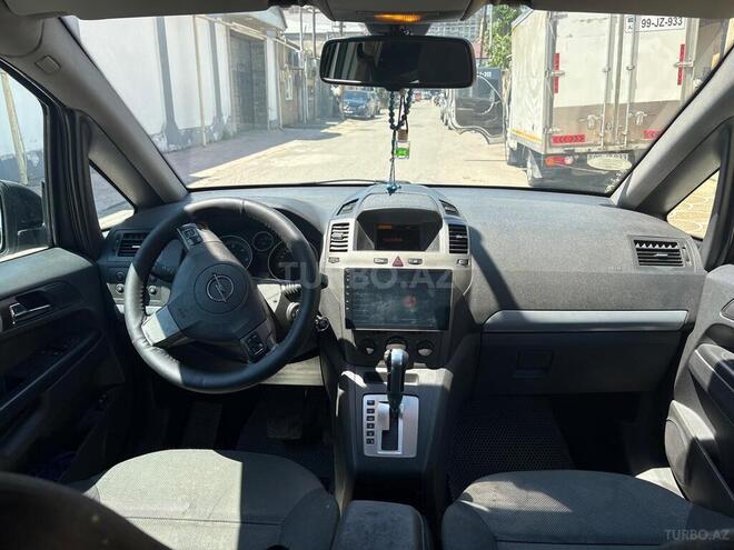Opel Zafira-7
