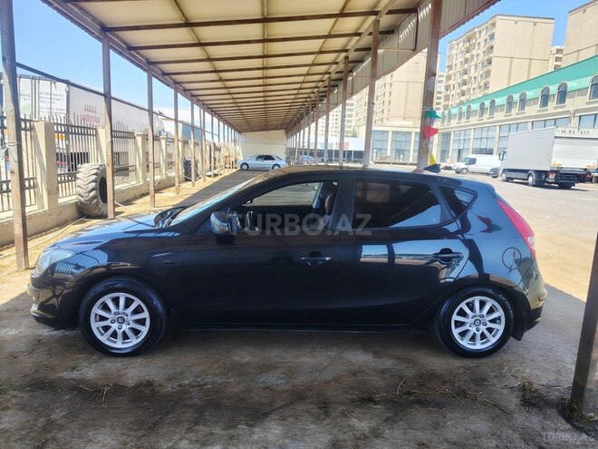 Hyundai i30-3