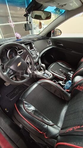 Chevrolet Cruze-4