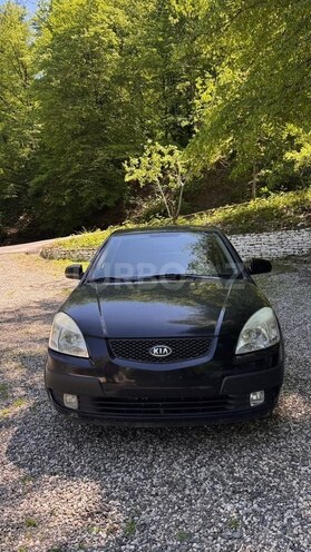 Kia Rio-1