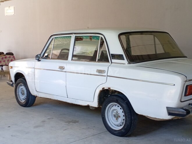 LADA (VAZ) 2106-7