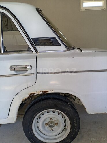 LADA (VAZ) 2106-9