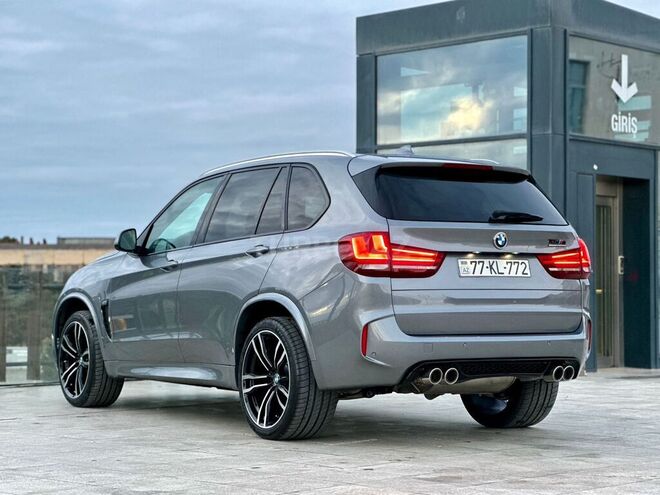 BMW X5-12