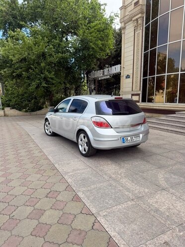 Opel Astra-8