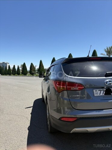 Hyundai Santa Fe-3