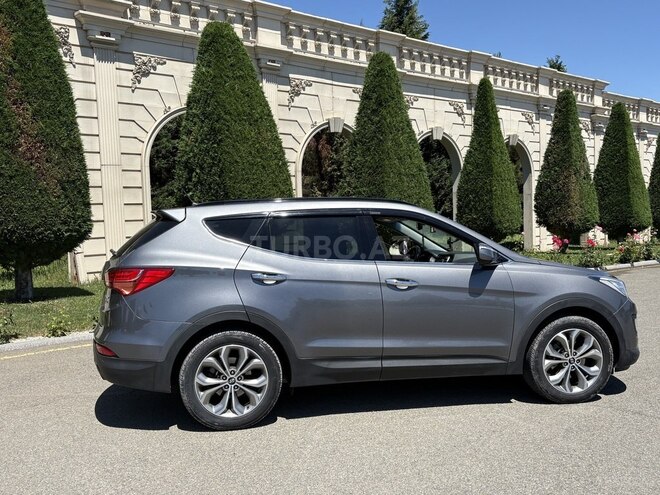 Hyundai Santa Fe-4