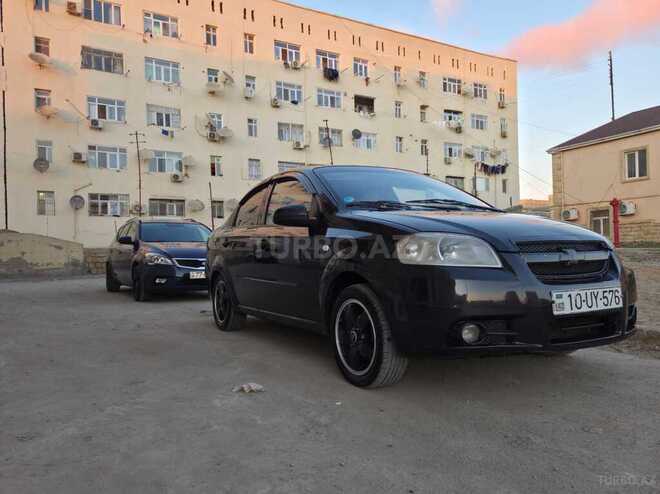 Chevrolet Aveo-3