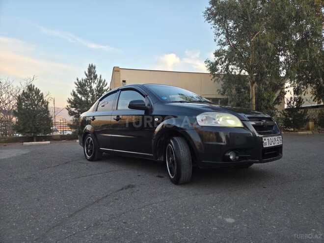 Chevrolet Aveo-2