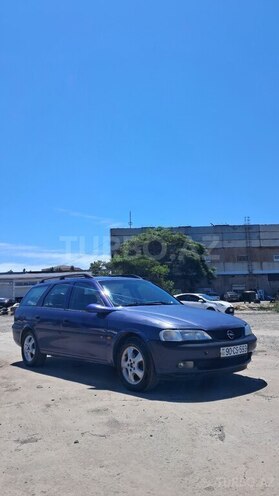 Opel Vectra-1