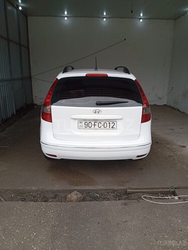 Hyundai i30-2