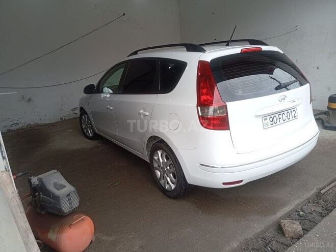 Hyundai i30-3