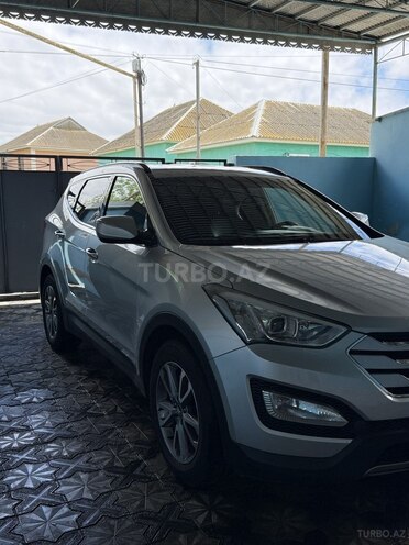 Hyundai Santa Fe-9