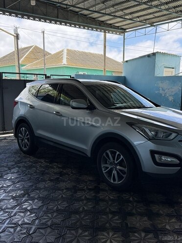 Hyundai Santa Fe-8