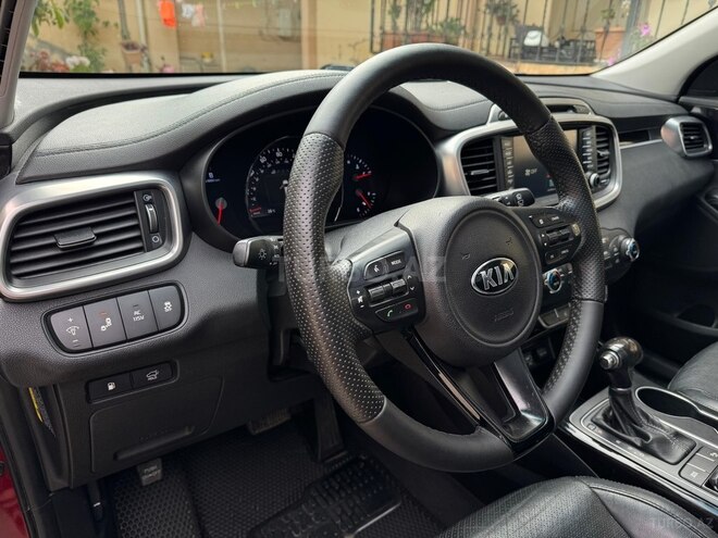 Kia Sorento-6