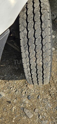 Ford Transit-10